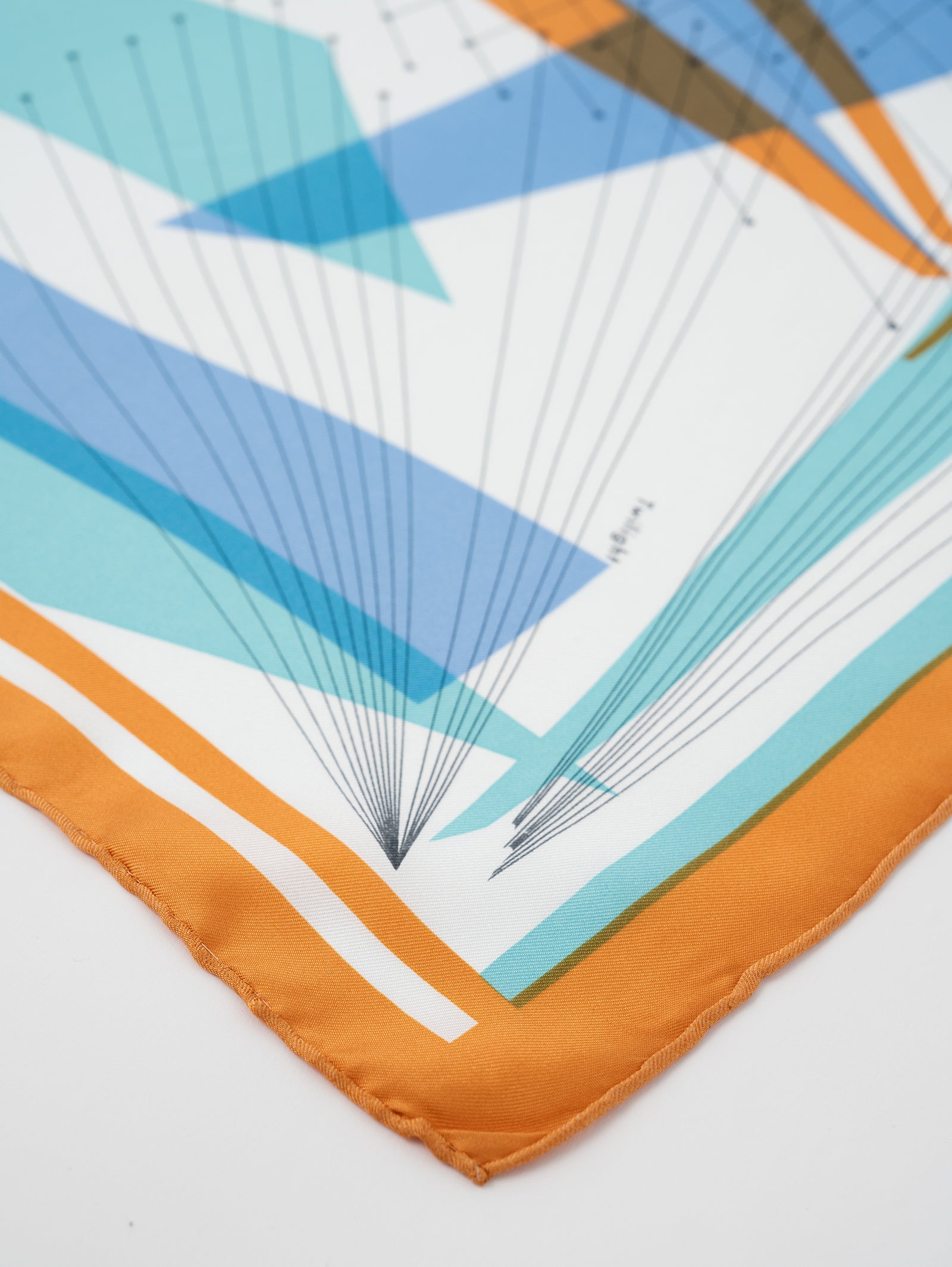 シルクスカーフ88＞レイライト – manipuri