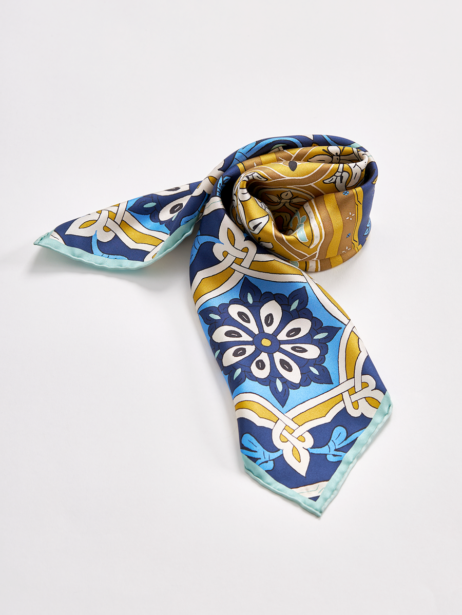 シルクスカーフ65＞ チュイール – manipuri