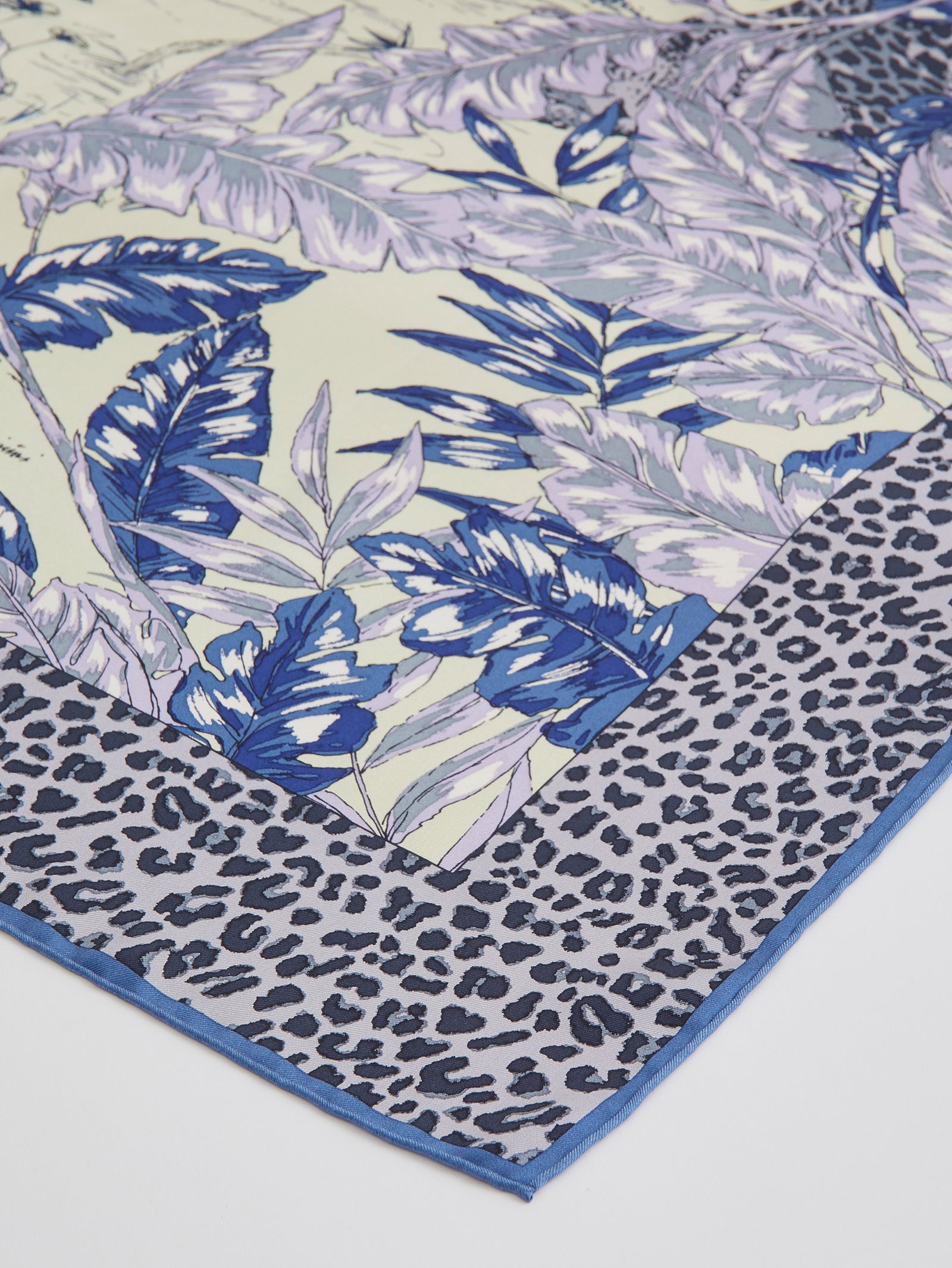 シルクスカーフ88＞ サファリ – manipuri