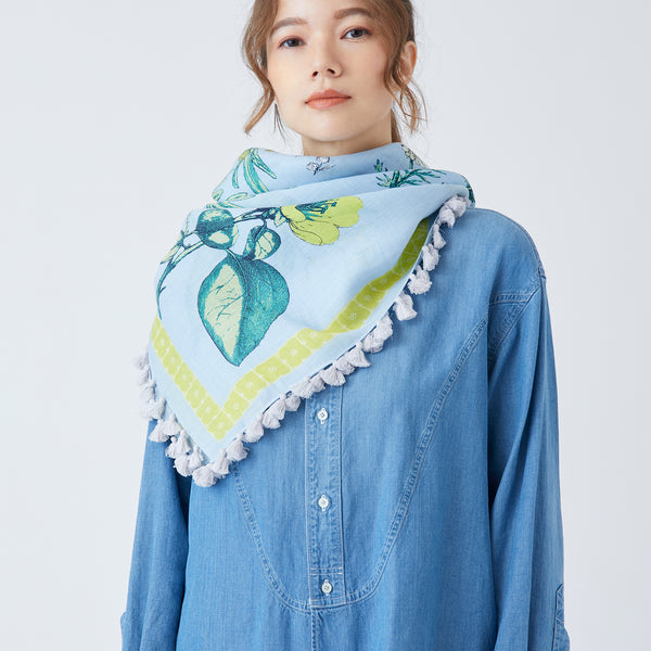 マニプリ manipuri ウールシルク　ポンポン付きストール フラワー柄 マニプリ manipuri ウールシルク ポンポン付きストール フラワー柄