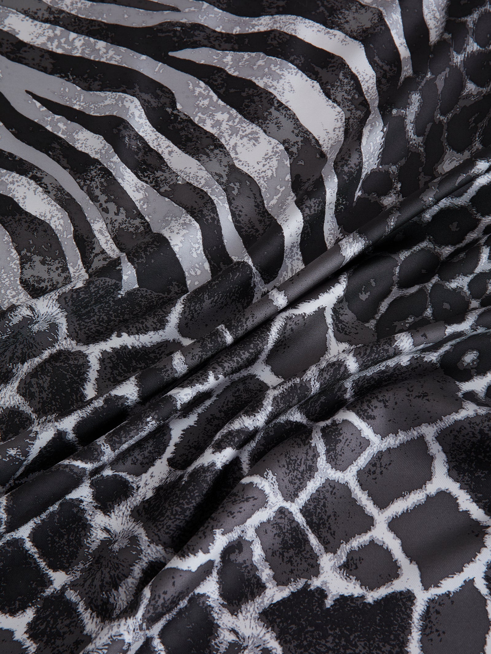 シルクスカーフ88＞ゼブラジラフ – manipuri