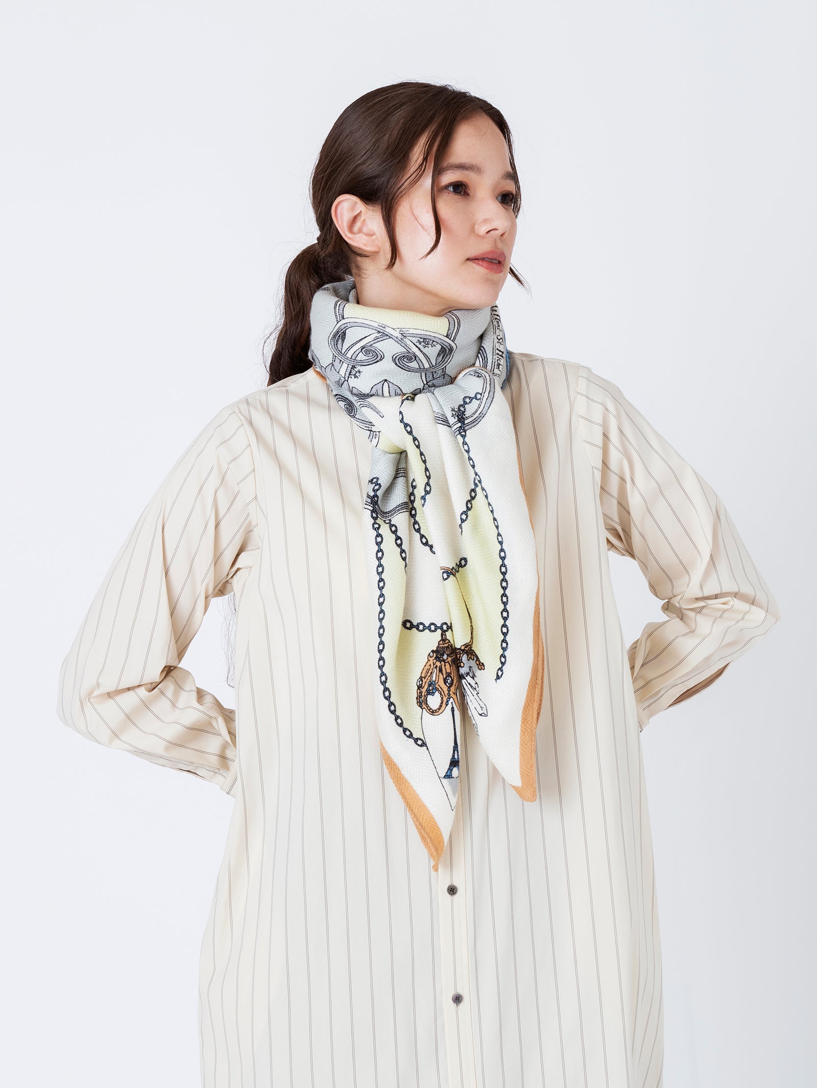 ウールシルクストールヘリンボーン織120＞スノーグローブ – manipuri