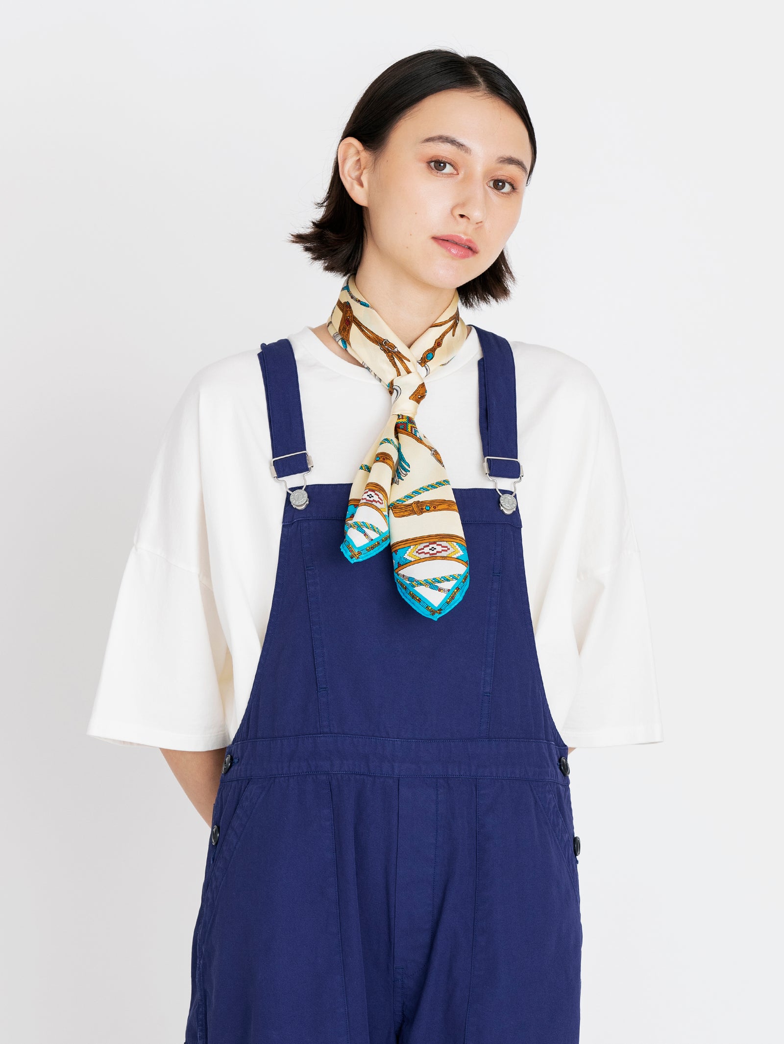 【美品】manipuri マニプリ シルクスカーフ 65 ネイティブビット シルクスカーフ65＞ ネイティブビット – manipuri
