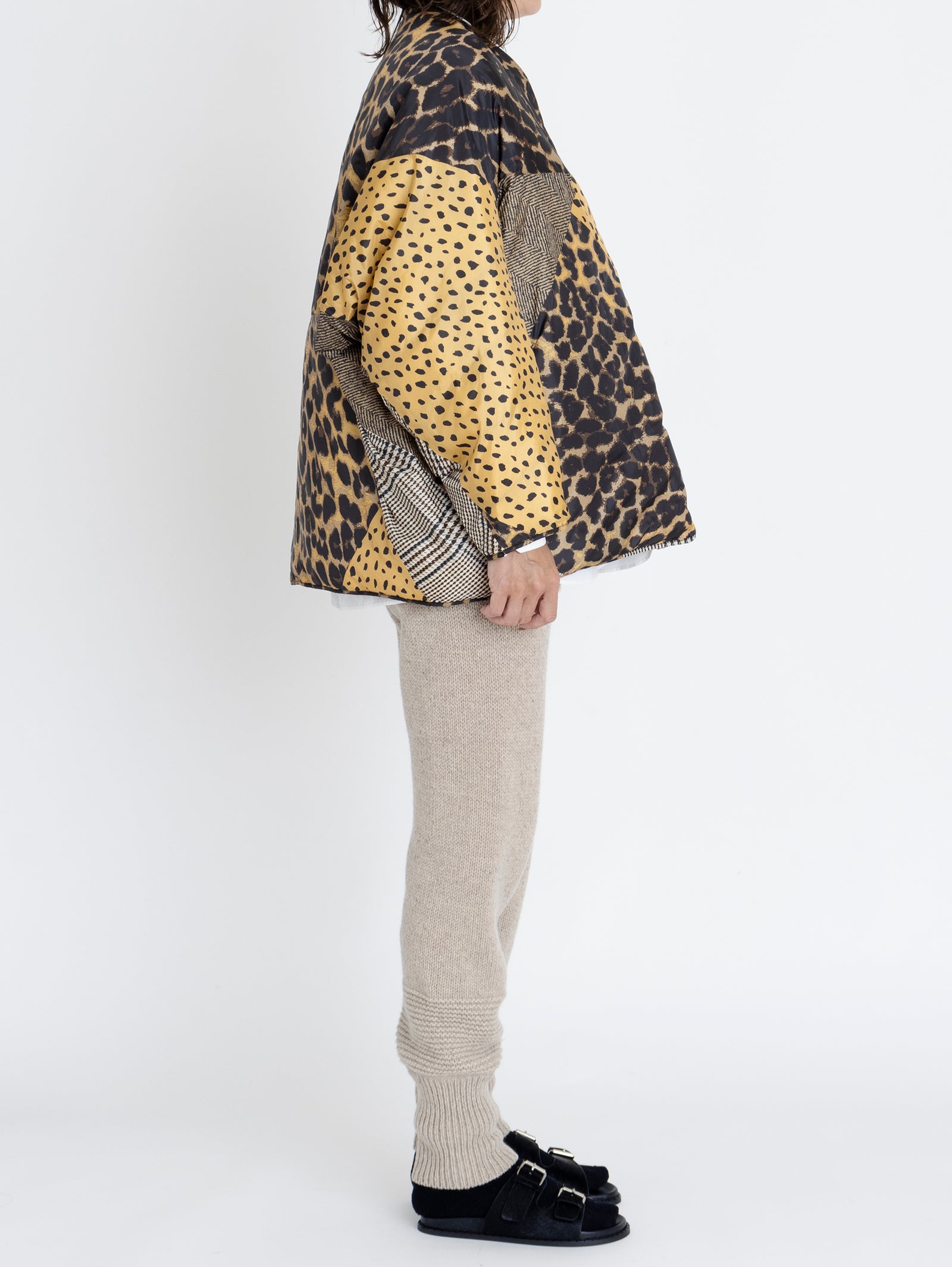 ダウンジャケット＞リバーシブル マテリアルイメージ – manipuri