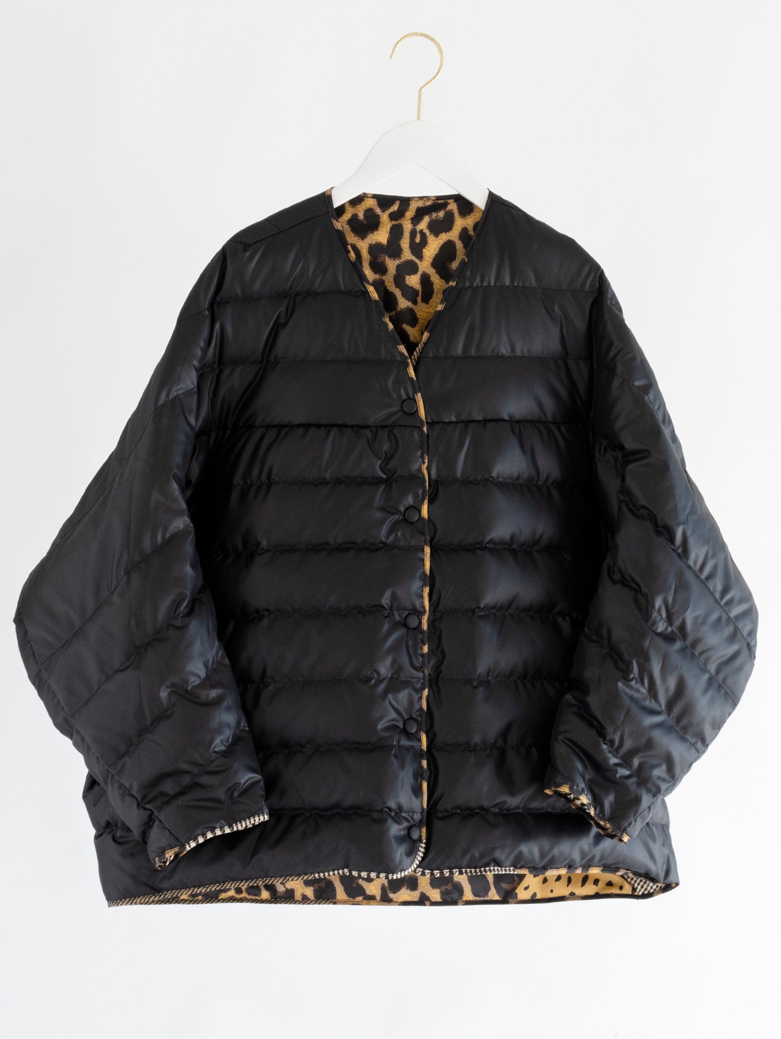 ダウンジャケット＞リバーシブル マテリアルイメージ – manipuri