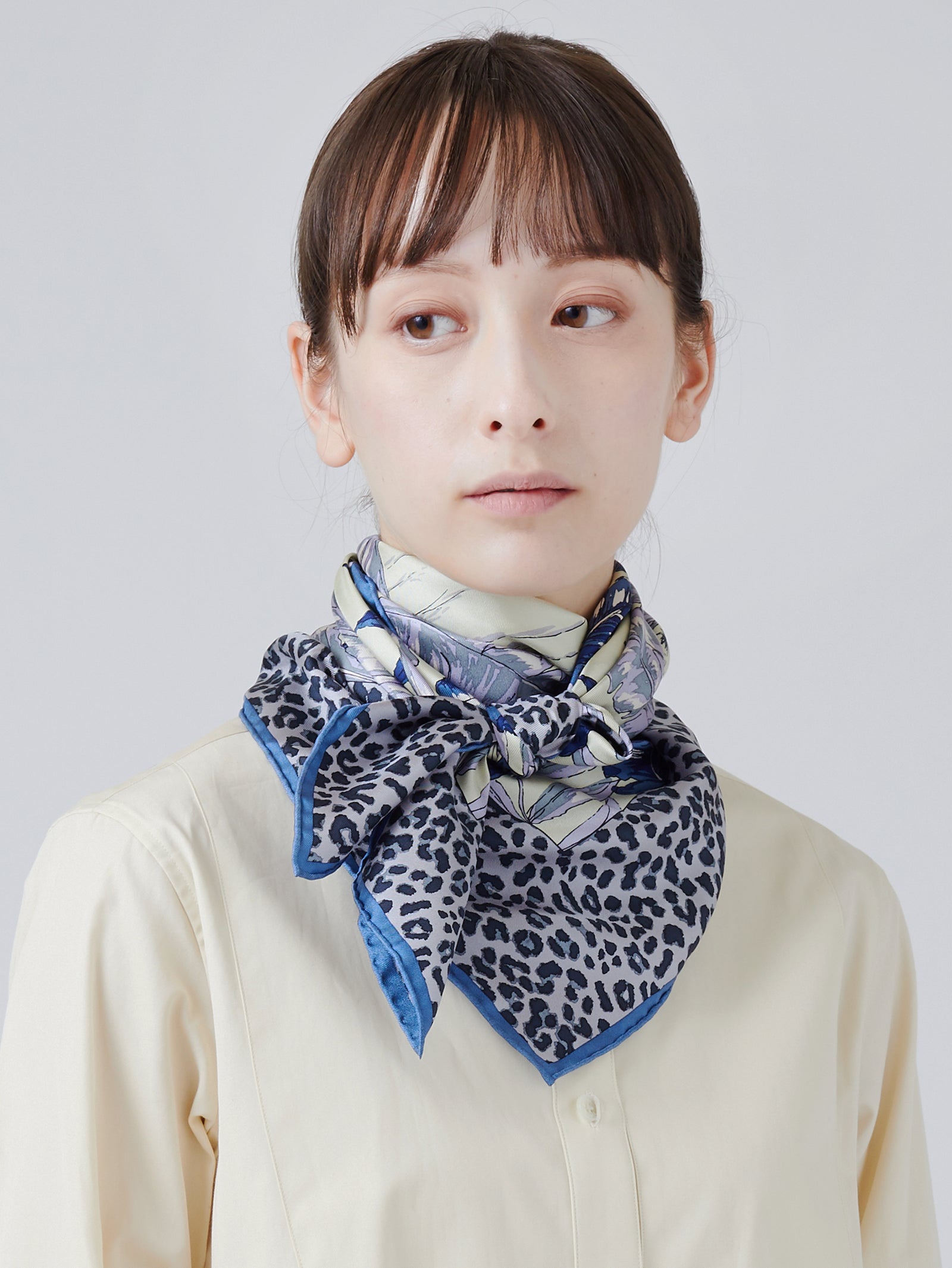 シルクスカーフ88＞ サファリ – manipuri